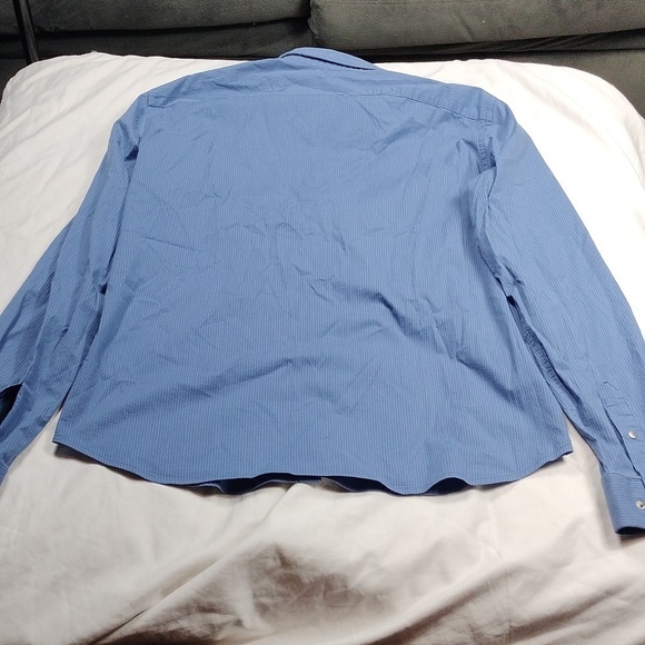 Armani Exchange men's large sized long sleeved snapped shirt - Picture 8 of 14